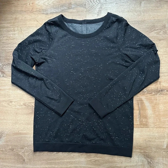 Lululemon Swiftly Tech Long Sleeve  (Breeze) Size 6 Black / White - Picture 5 of 10